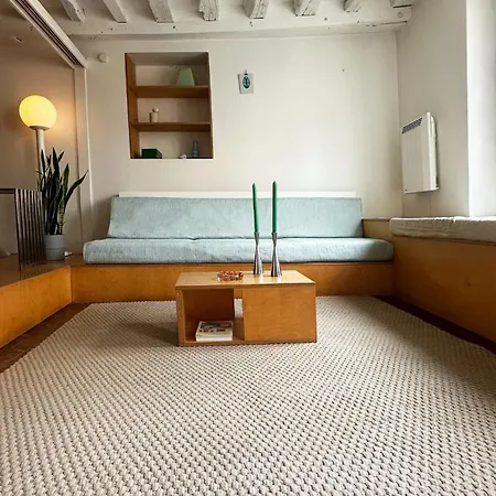 Peaceful Flat In Paris